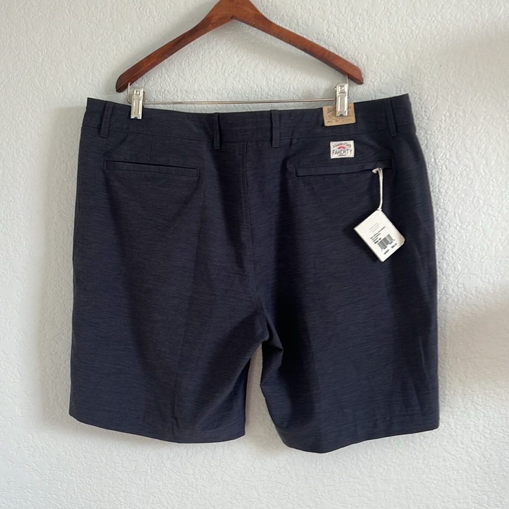 NWT Faherty All Day Belt Loop Short 1.0 (9") - Charcoal. Size 40 - Picture 5 of 12